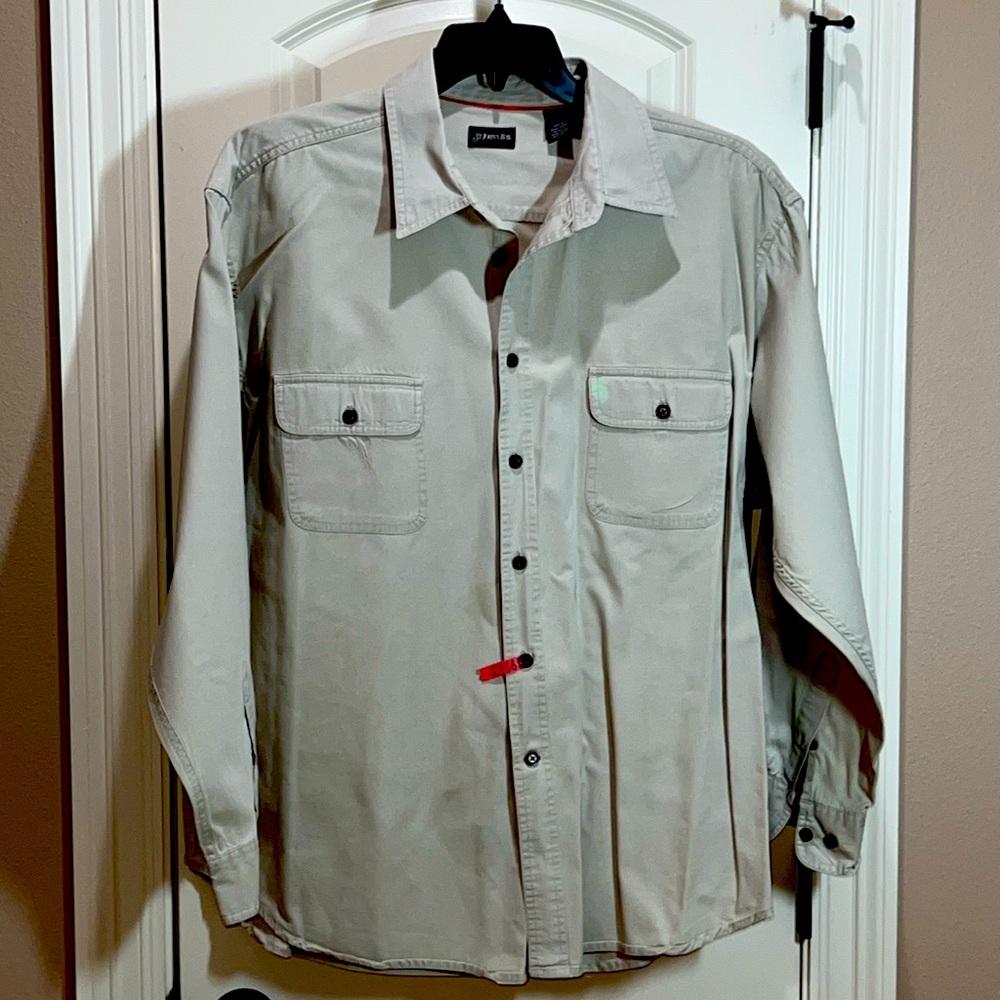 🔥🔥🔥St. John’s Bay Khaki Long Sleeve Shirt * 100% Cotton •  Like New • EUC